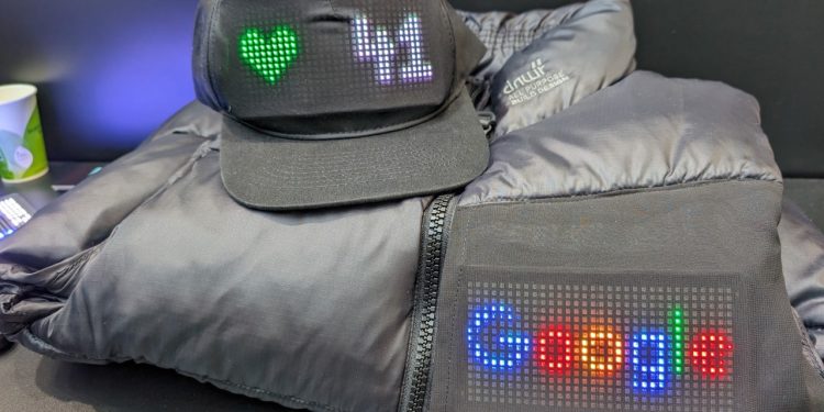 Dynavisual Hands-On au MWC 2024 : les écrans flexibles ont trouvé leur application la plus excitante à ce jour