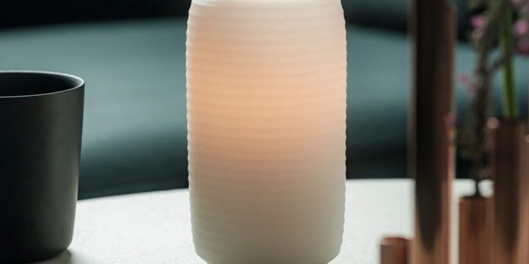 10 meilleures lampes compactes qui n’occuperont pas l’espace précieux de votre bureau ou de votre table