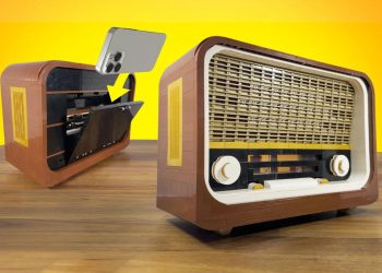 Cette radio vintage LEGO vous permet d’écouter de la musique via votre smartphone…